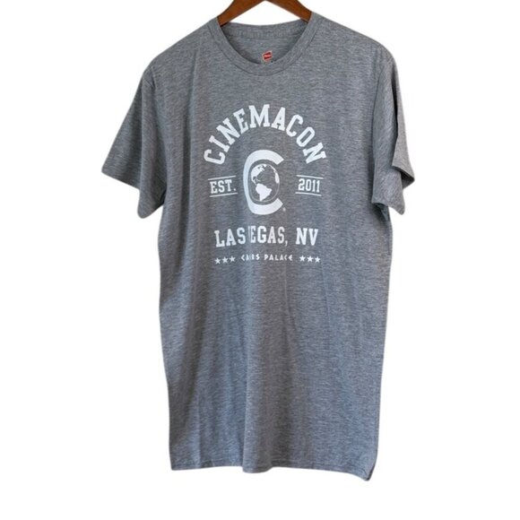Hanes "Cinemacon 2011" Promotional Short Sleeve Tee Shirt Gray Size L NWOT - Picture 1 of 5